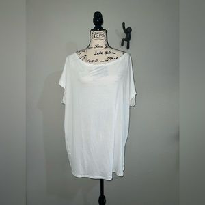 NWT Poetsky Short Sleeve T Shirt